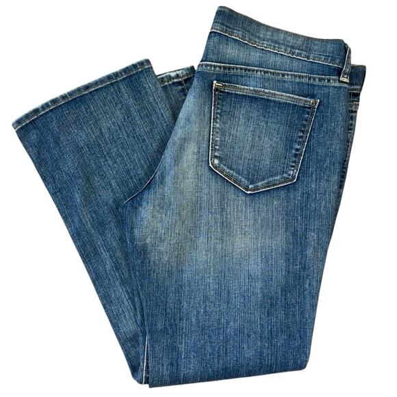 Old Navy Denim - Old Navy The Flirt Straight Leg Jeans Women’s 14 Short Preppy Casual Normcore